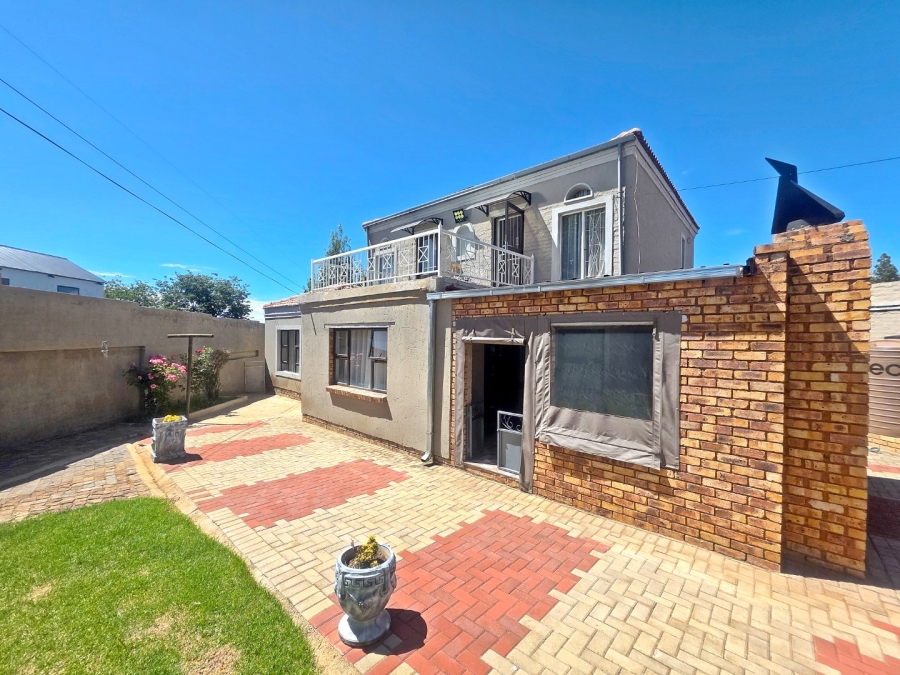 4 Bedroom Property for Sale in Jordaan Park Gauteng