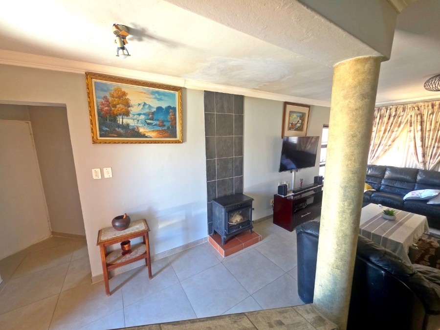 4 Bedroom Property for Sale in Jordaan Park Gauteng