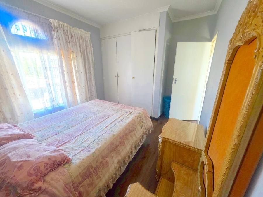 4 Bedroom Property for Sale in Jordaan Park Gauteng