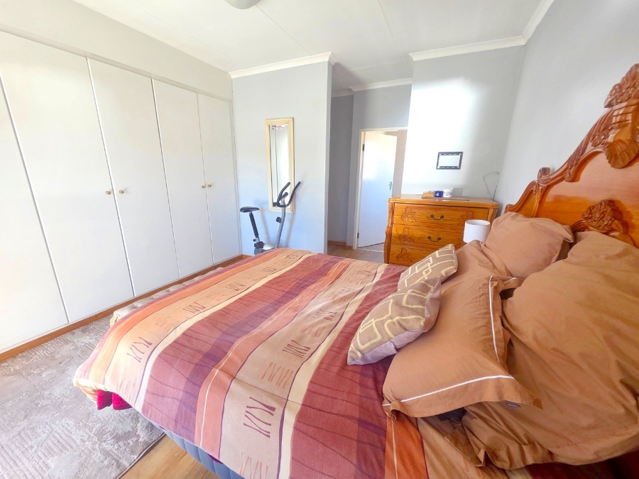 4 Bedroom Property for Sale in Jordaan Park Gauteng