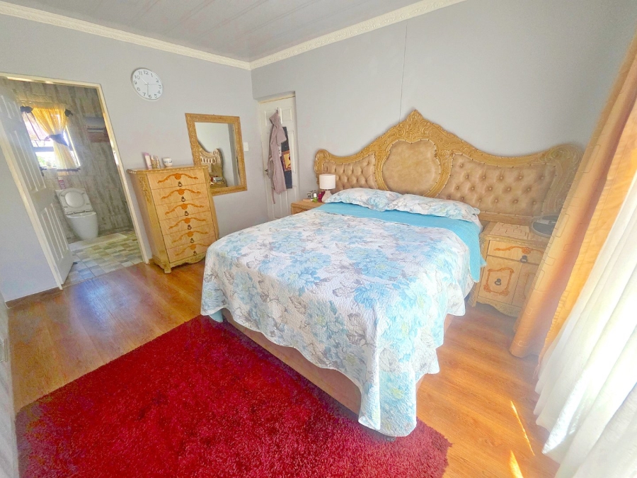 4 Bedroom Property for Sale in Jordaan Park Gauteng