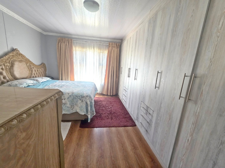 4 Bedroom Property for Sale in Jordaan Park Gauteng
