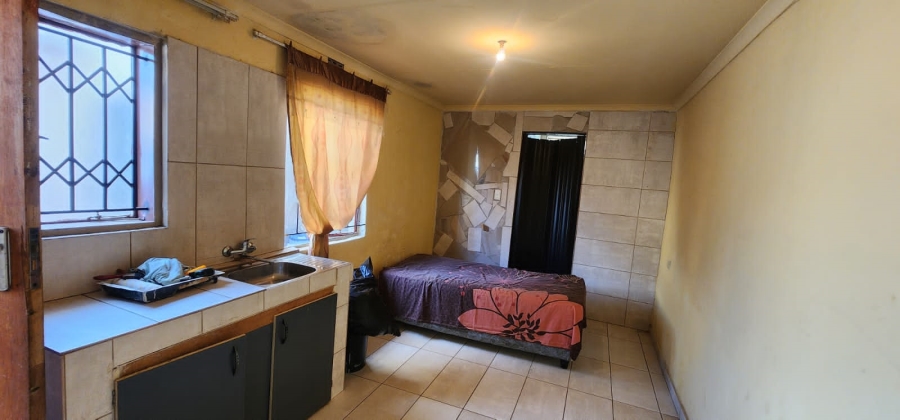 2 Bedroom Property for Sale in Palm Ridge Gauteng