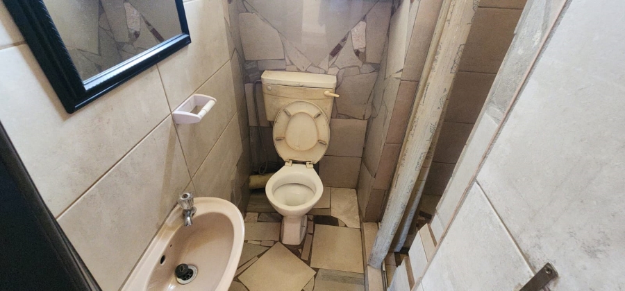 2 Bedroom Property for Sale in Palm Ridge Gauteng