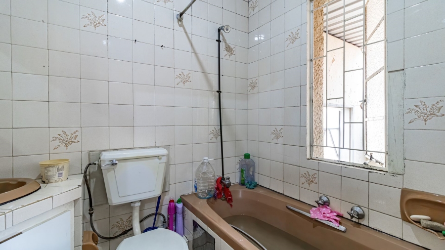 5 Bedroom Property for Sale in Malvern Gauteng