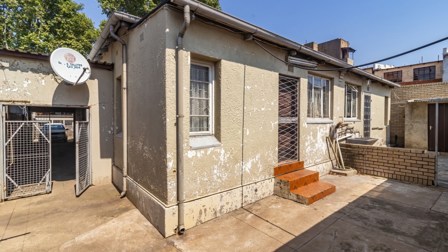 5 Bedroom Property for Sale in Malvern Gauteng