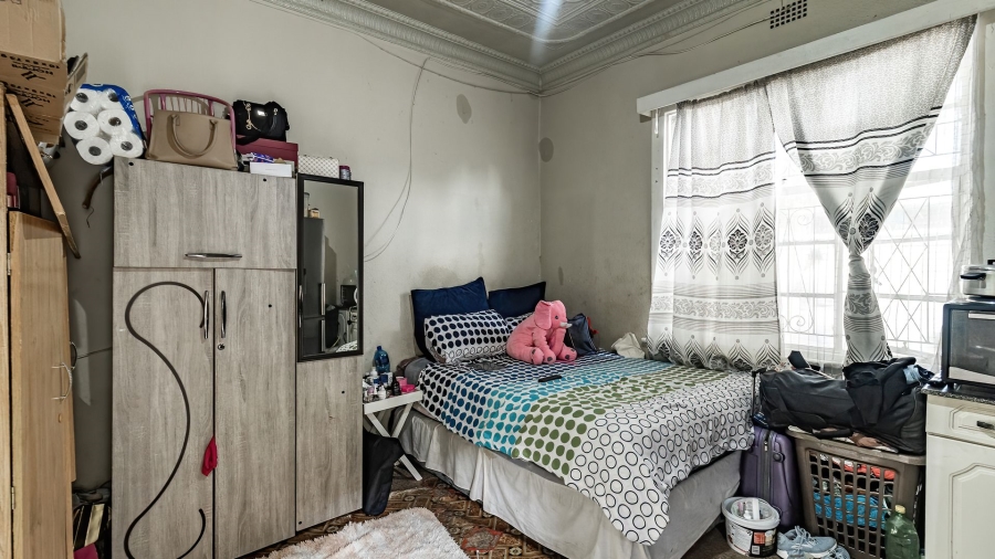 5 Bedroom Property for Sale in Malvern Gauteng