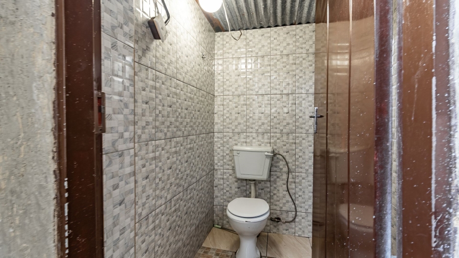 5 Bedroom Property for Sale in Malvern Gauteng