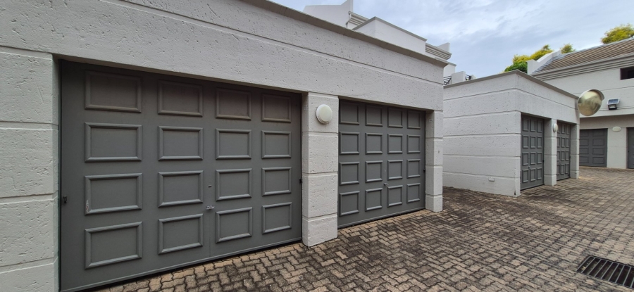 To Let 2 Bedroom Property for Rent in Morningside Gauteng
