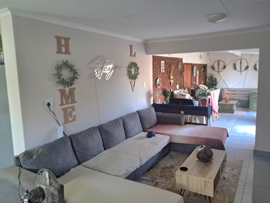 2 Bedroom Property for Sale in Witfield Gauteng