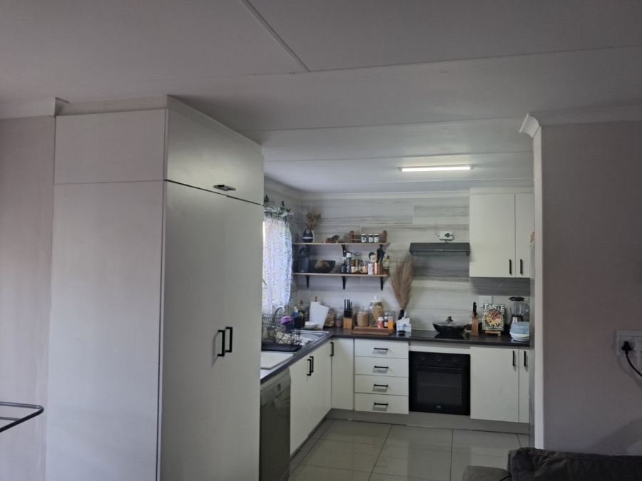 2 Bedroom Property for Sale in Witfield Gauteng