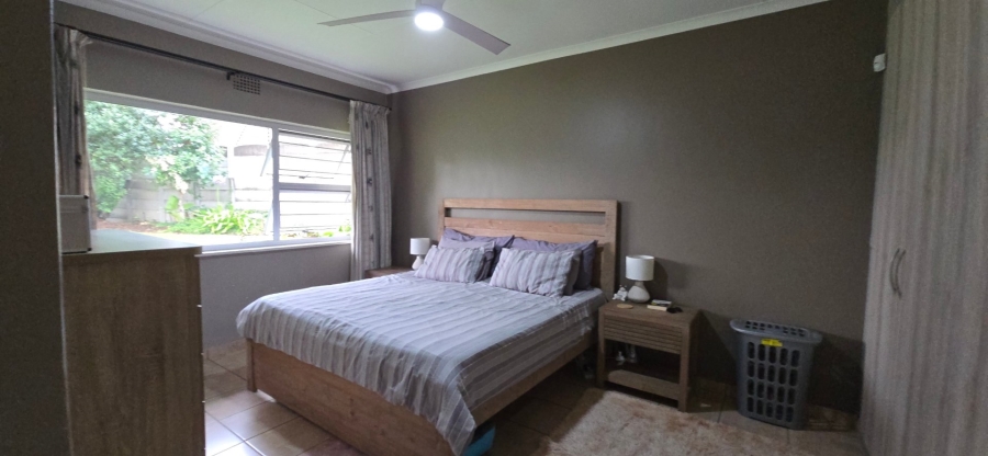 5 Bedroom Property for Sale in Brackendowns Gauteng