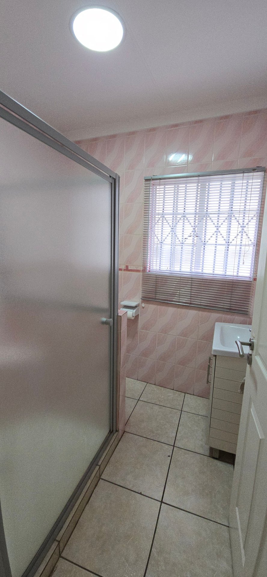 5 Bedroom Property for Sale in Brackendowns Gauteng