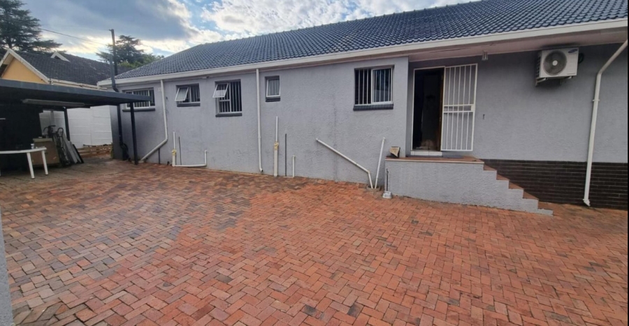 4 Bedroom Property for Sale in Blairgowrie Gauteng