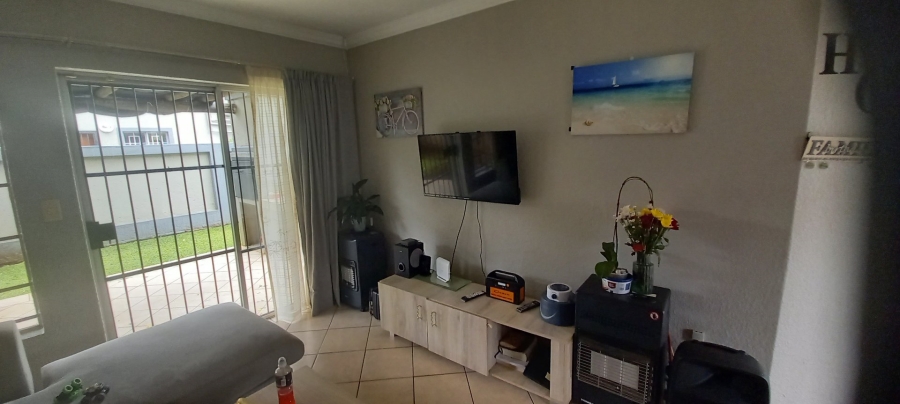 To Let 3 Bedroom Property for Rent in Annlin Gauteng