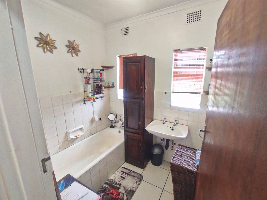 3 Bedroom Property for Sale in Vanderbijlpark SE 6 Gauteng