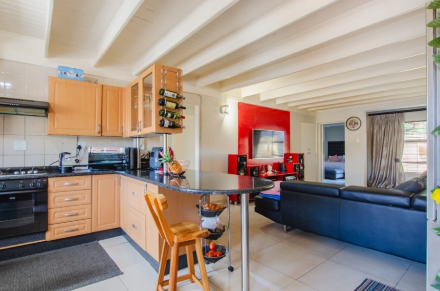 5 Bedroom Property for Sale in Eden Glen Gauteng