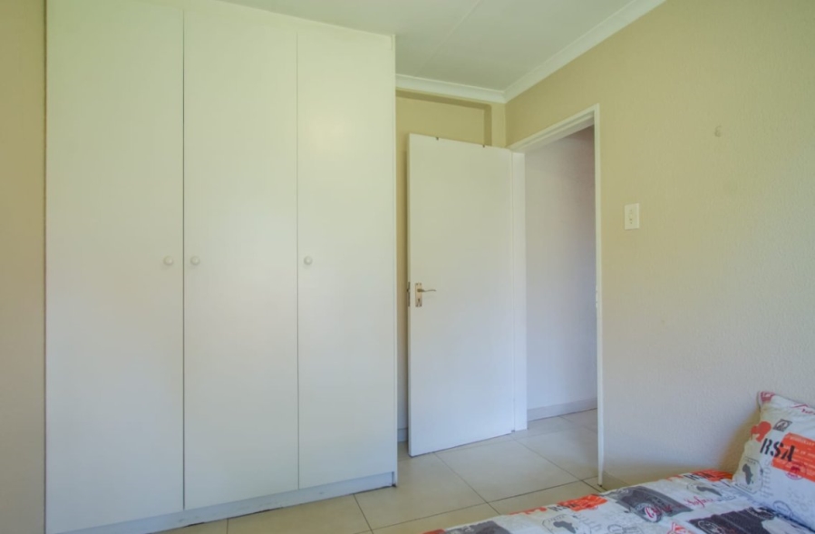 5 Bedroom Property for Sale in Eden Glen Gauteng