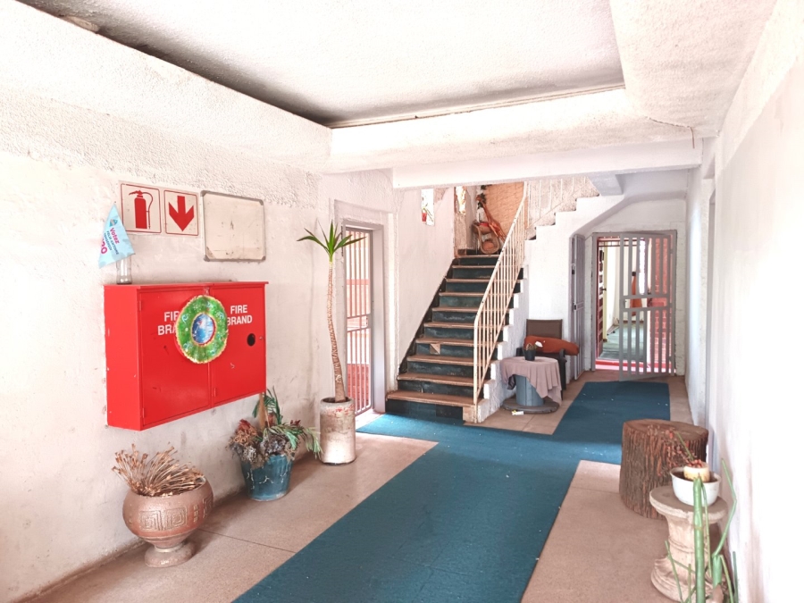 2 Bedroom Property for Sale in Turffontein Gauteng