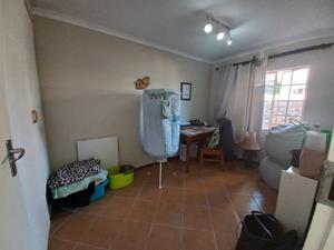 2 Bedroom Property for Sale in Hennopspark Gauteng
