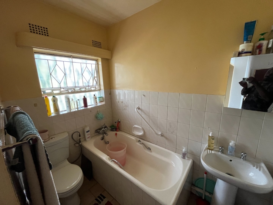To Let 2 Bedroom Property for Rent in Ferndale Gauteng