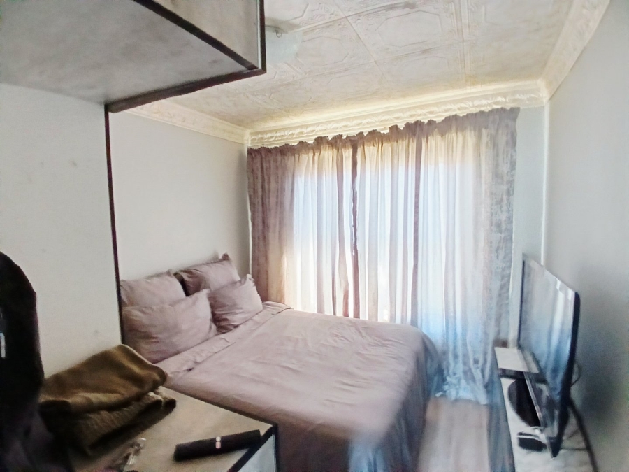  Bedroom Property for Sale in Geluksdal Gauteng