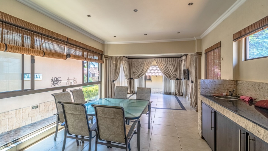 4 Bedroom Property for Sale in Greenstone Hill Gauteng