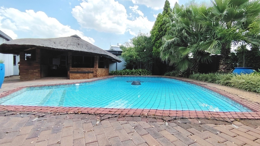 3 Bedroom Property for Sale in Vanderbijlpark SW 5 Gauteng