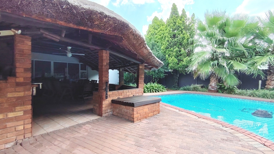 3 Bedroom Property for Sale in Vanderbijlpark SW 5 Gauteng