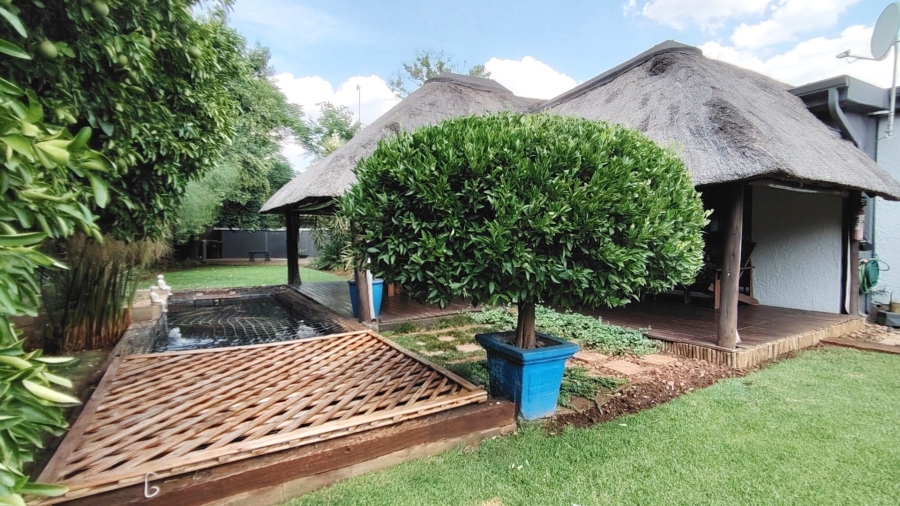 3 Bedroom Property for Sale in Vanderbijlpark SW 5 Gauteng