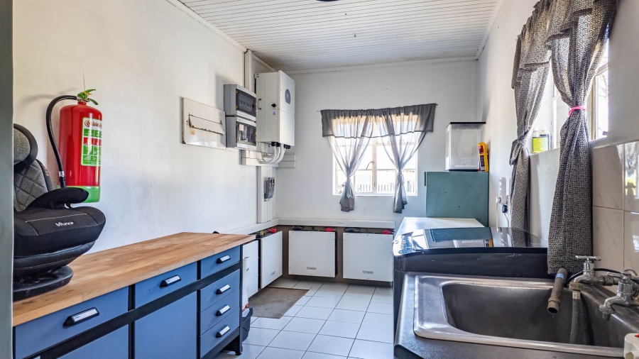 Commercial Property for Sale in Kloppersbos Gauteng