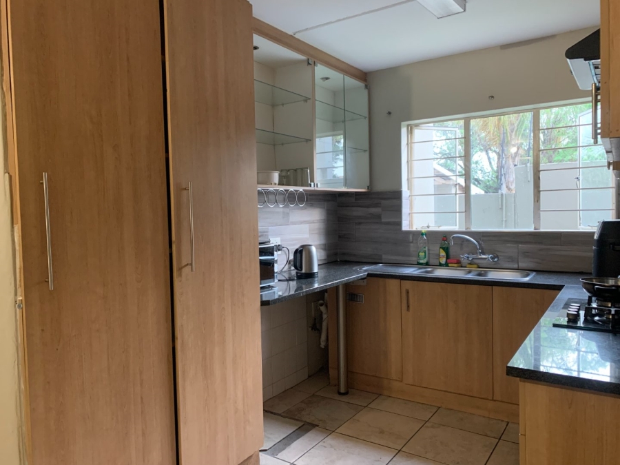 To Let 2 Bedroom Property for Rent in Halfway Gardens Gauteng