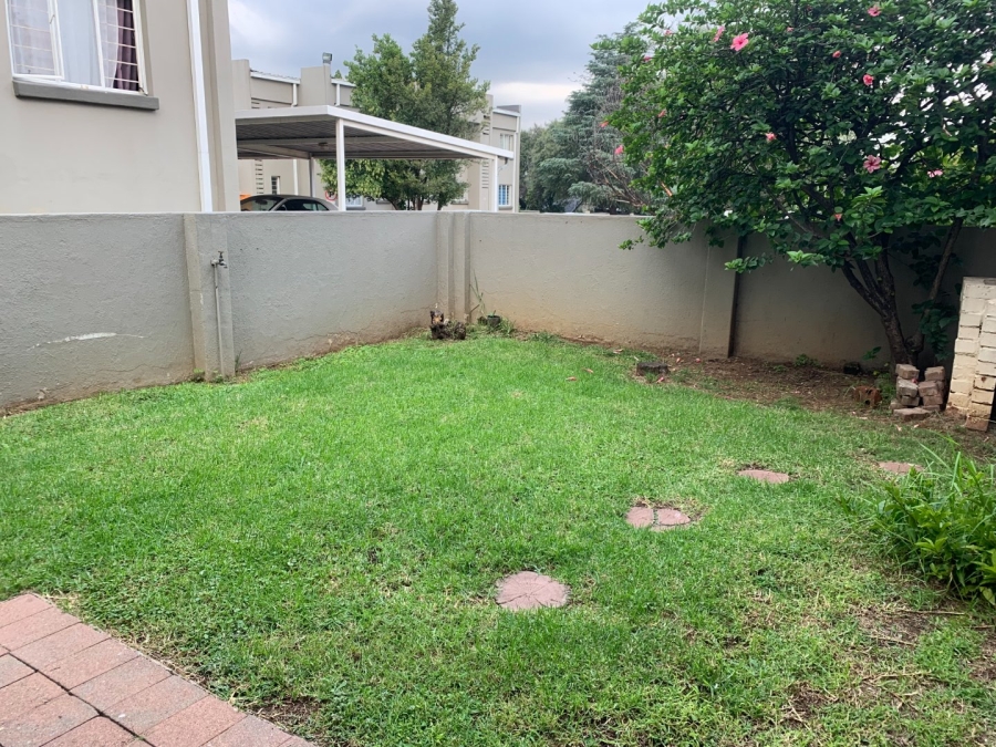To Let 2 Bedroom Property for Rent in Halfway Gardens Gauteng