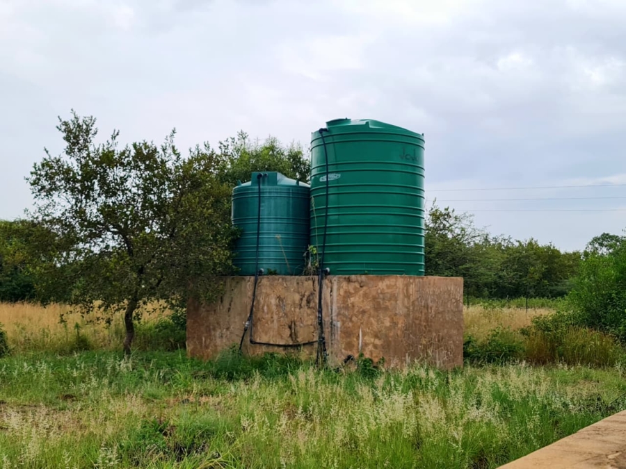 Commercial Property for Sale in Lusthof Gauteng