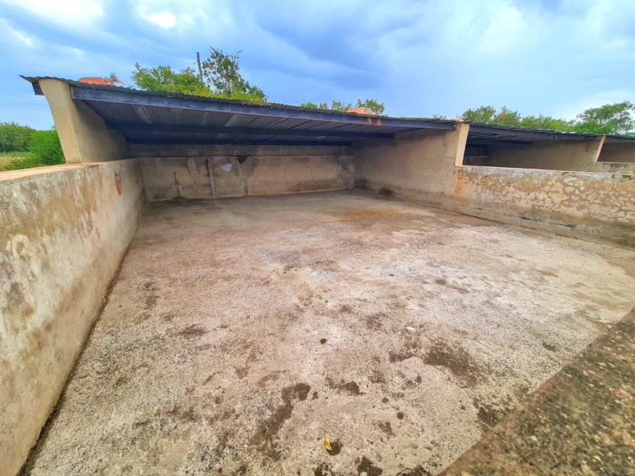 Commercial Property for Sale in Lusthof Gauteng