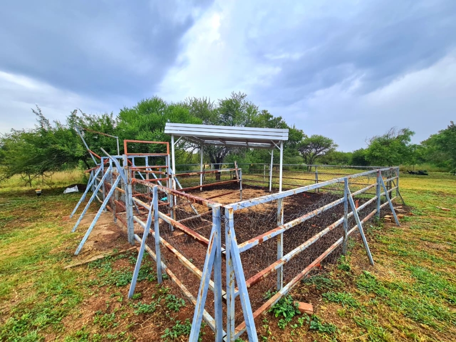 Commercial Property for Sale in Lusthof Gauteng