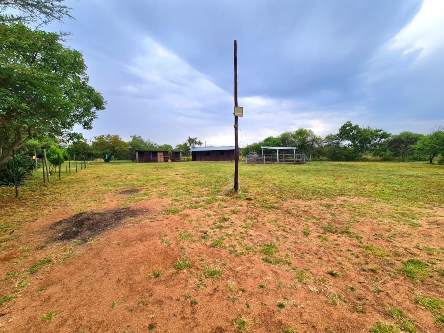 Commercial Property for Sale in Lusthof Gauteng