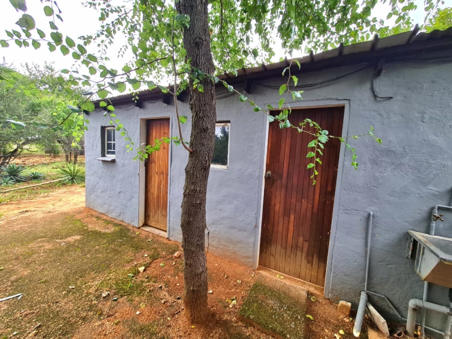 Commercial Property for Sale in Lusthof Gauteng