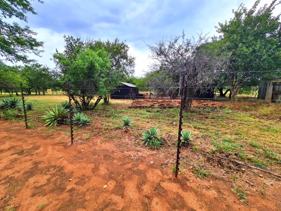 Commercial Property for Sale in Lusthof Gauteng