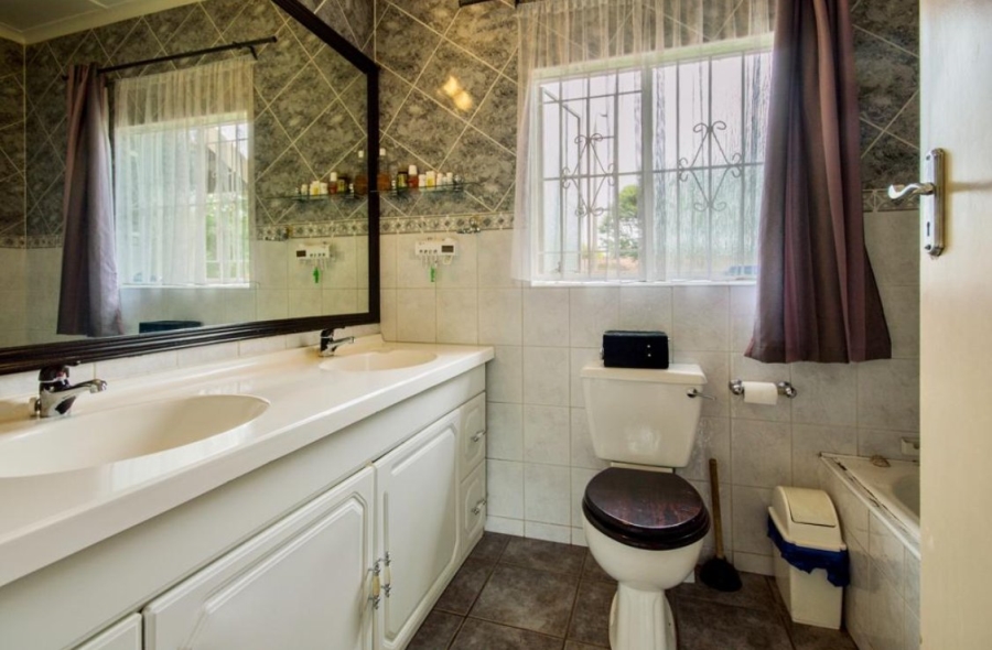 3 Bedroom Property for Sale in Eden Glen Gauteng