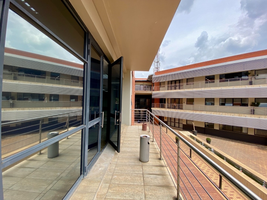 To Let commercial Property for Rent in Woodmead Gauteng