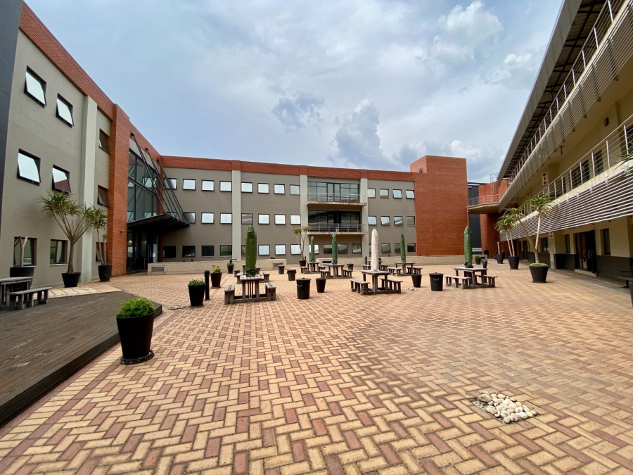 To Let commercial Property for Rent in Woodmead Gauteng