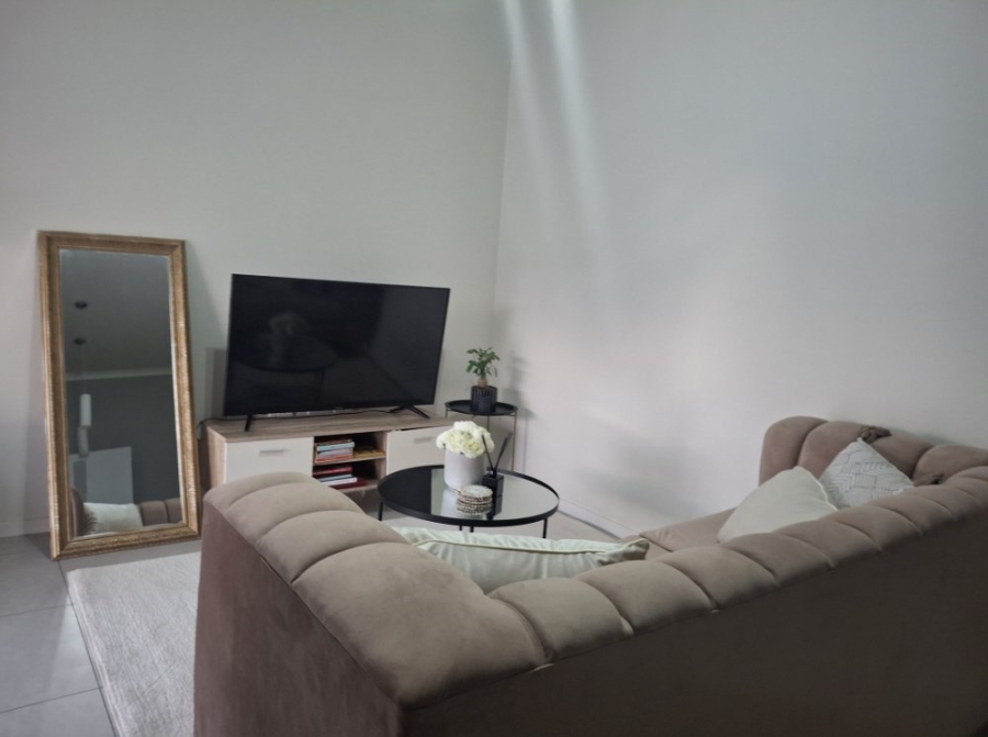 1 Bedroom Property for Sale in Modderfontein Gauteng