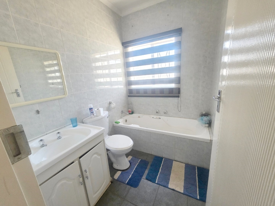 3 Bedroom Property for Sale in Jordaan Park Gauteng