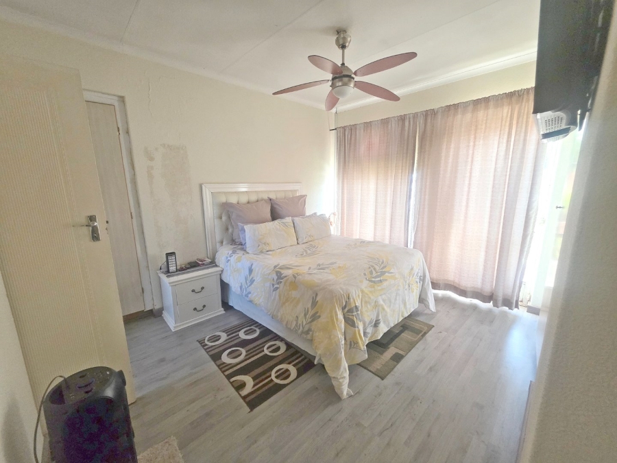 3 Bedroom Property for Sale in Jordaan Park Gauteng