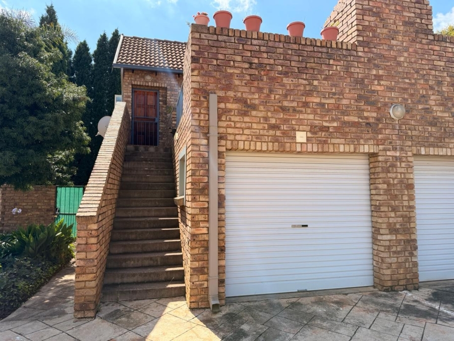 2 Bedroom Property for Sale in Rietvalleirand Gauteng