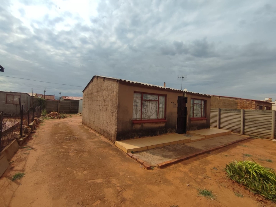 2 Bedroom Property for Sale in Ratanda Gauteng