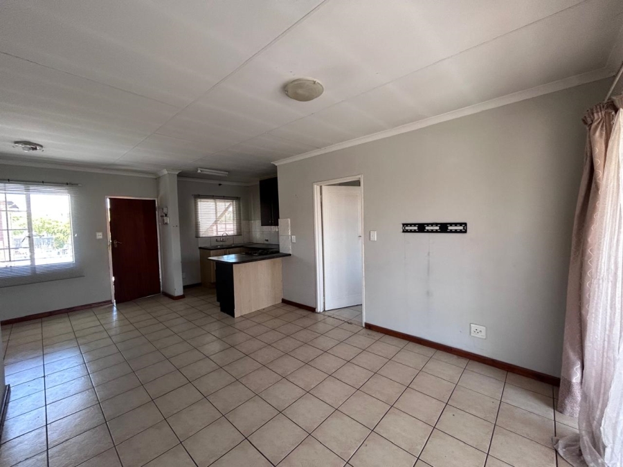 2 Bedroom Property for Sale in Noordwyk Gauteng
