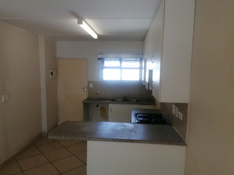 2 Bedroom Property for Sale in Beyers Park Gauteng