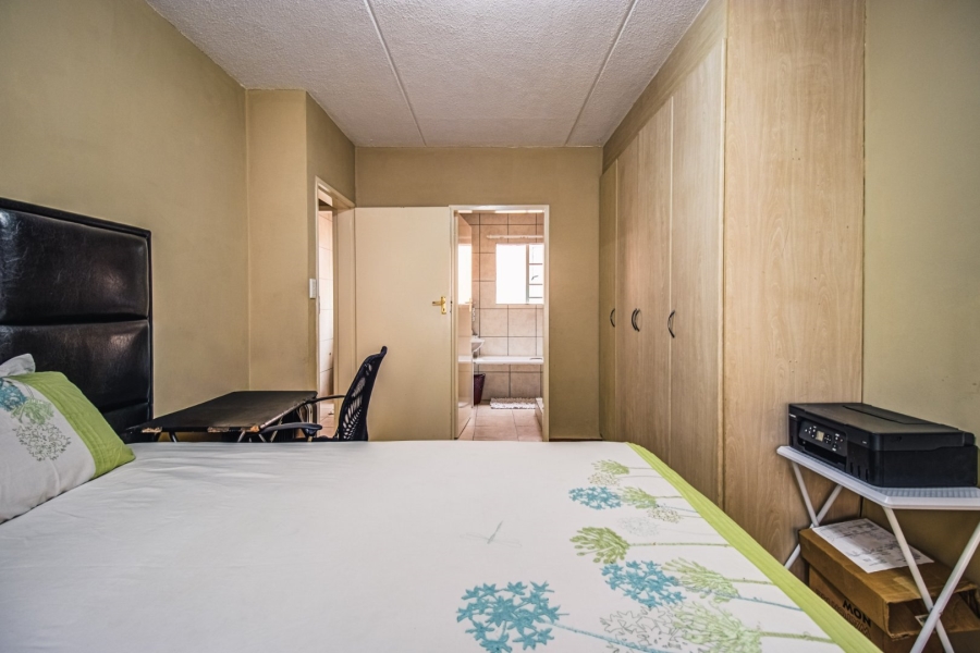 3 Bedroom Property for Sale in Glen Marais Gauteng